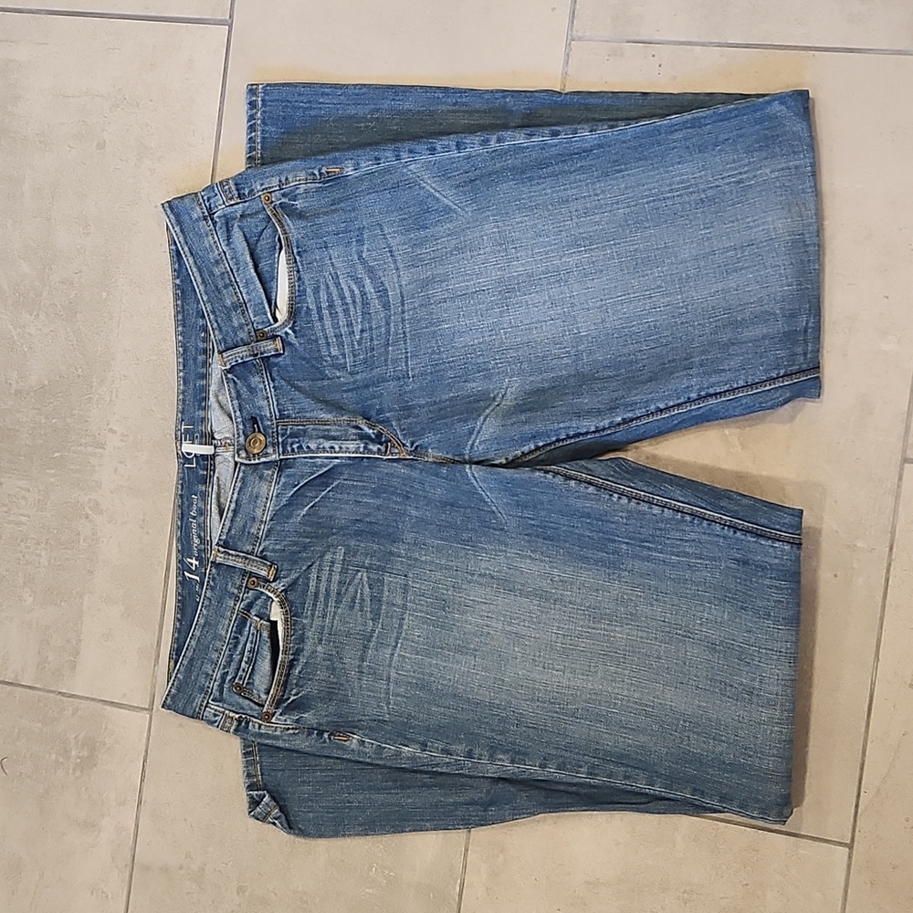 Ladie's jeans